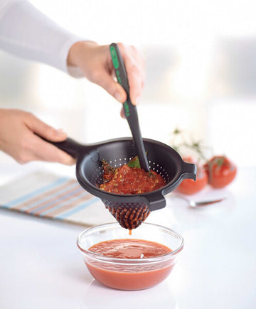 Strainer